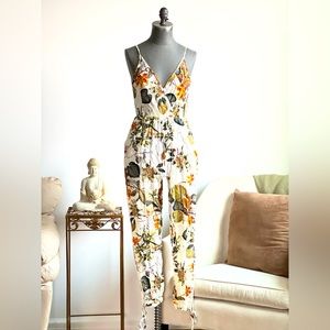 Floral Jumpsuit with Pockets NWOT